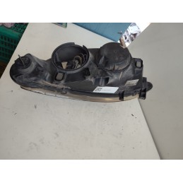 Faro peugeot  307 destro