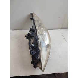 Faro peugeot  307