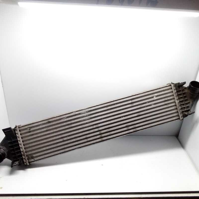 8V619L440AC INTERCOOLER RADIATORE SCAMBIATORE FORD KUGA (CBV)(0813) 2.0D UN GANCIO ROTTO 2015