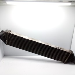 8V619L440AC INTERCOOLER RADIATORE SCAMBIATORE  FORD KUGA (CBV)(0813) 2.0D  UN GANCIO ROTTO 2015