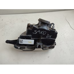 Faro citroen saxo