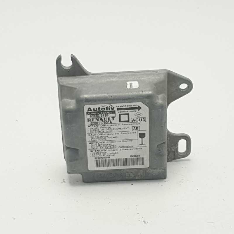 CENTRALINA SENSORE AIRBAG RENAULT MEGANE MK1 1996-03 AUTOLIV 8200117651A 600639400 CENTRALINA SENSORE AIRBAG RENAULT MEGANE MK1 1996-03 AUTOLIV 8200117651A 600639400