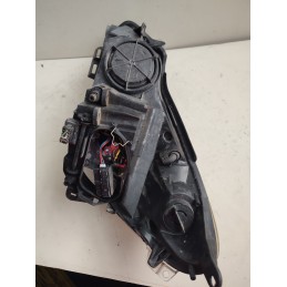 Faro opel corsa destro