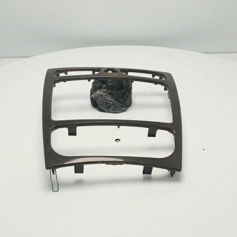 COVER PLANCIA MASCHERINA CRUSCOTTO CENTRALE RADICA MERCEDES W203 CLASSE C A2036804639 COVER PLANCIA MASCHERINA CRUSCOTTO CENTRALE RADICA MERCEDES W203 CLASSE C A2036804639