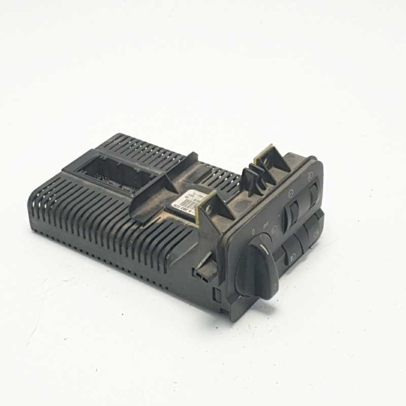 CENTRALINA MODULO COMANDI INTERRUTTORI COMMUTATORE LUCI FARI BMW E46 SERIE 3 61.31-8.383.226 CENTRALINA MODULO COMANDI INTERRUTTORI COMMUTATORE LUCI FARI BMW E46 SERIE 3 61.31-8.383.226