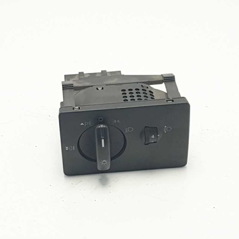 CENTRALINA MODULO COMANDI INTERRUTTORI COMMUTATORE LUCI FARI FORD FOCUS 4M5T-13A024-LA CENTRALINA MODULO COMANDI INTERRUTTORI COMMUTATORE LUCI FARI FORD FOCUS 4M5T-13A024-LA