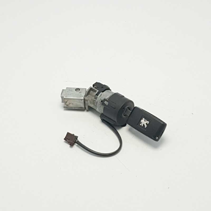 BLOCCHETTO BLOCCASTERZO CILINDRETTO AVVIAMENTO ACCENSIONE PEUGEOT 3008 2009-13 36.410.600 BLOCCHETTO BLOCCASTERZO CILINDRETTO AVVIAMENTO ACCENSIONE PEUGEOT 3008 2009-13 36.410.600