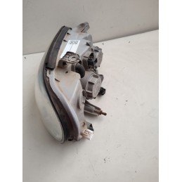 Faro  KIA Carnival anteriore sinistro 1 serie 2001