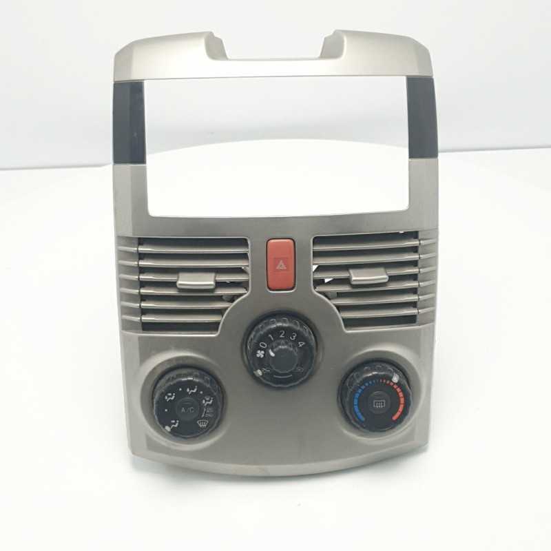 CENTRALINA CONSOLE CENTRALE PANNELLO CONTROLLO COMANDI CLIMA A/C DAIHATSU TERIOS 2006 55412-B4020 CENTRALINA CONSOLE CENTRALE PANNELLO CONTROLLO COMANDI CLIMA A/C DAIHATSU TERIOS 2006 55412-B4020