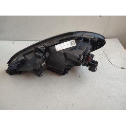 Faro anteriore destro Toyota Avensis Verso 2001