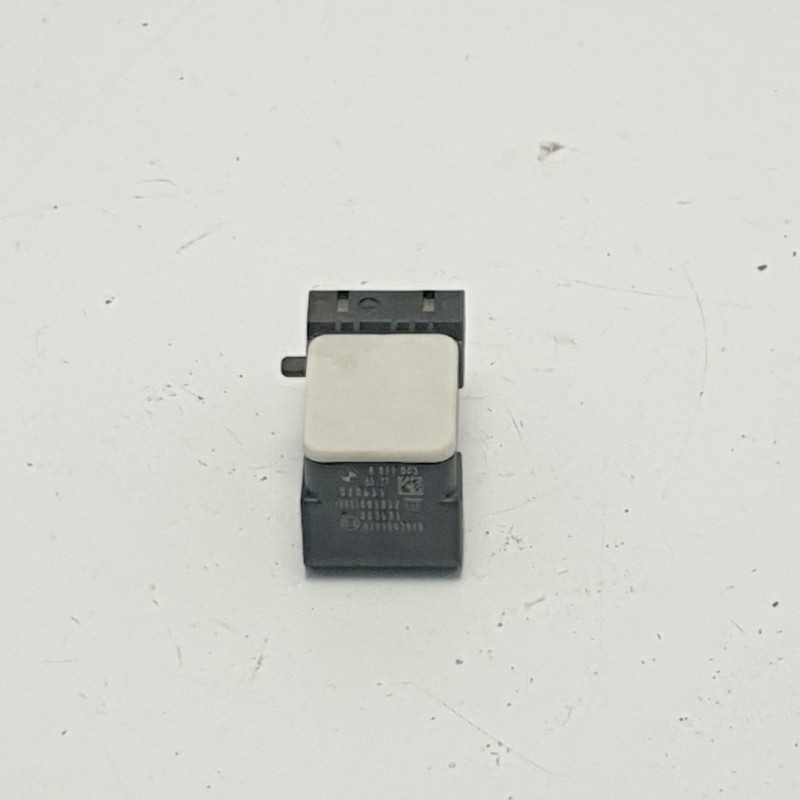 SENSORE AIRBAG LATERALE BMW E90 SERIE 3 2005-11 BOSCH 6911003 0285003900 SENSORE AIRBAG LATERALE BMW E90 SERIE 3 2005-11 BOSCH 6911003 0285003900