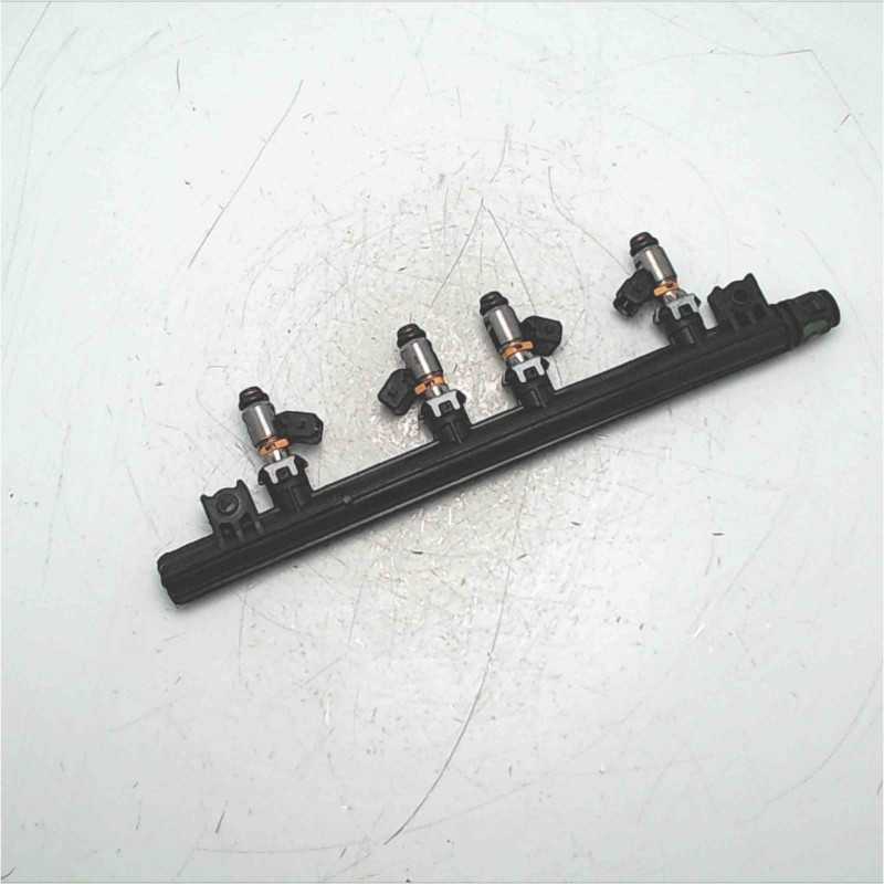 FLAUTO TUBO 4XINIETTORI DISTRIBUTORE CARBURANTE BENZINA FIAT LANCIA 1.2 2014 CB261C CB261C6017193322046