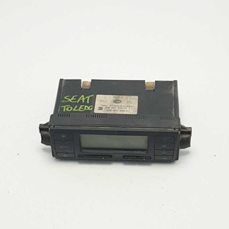 CENTRALINA PANNELLO CONTROLLO COMANDI CLIMA A/C SEAT TOLEDO 2003 HELLA 1M0820043C 5HB007978-01 CENTRALINA PANNELLO CONTROLLO COMANDI CLIMA A/C SEAT TOLEDO 2003 HELLA 1M0820043C 5HB007978-01
