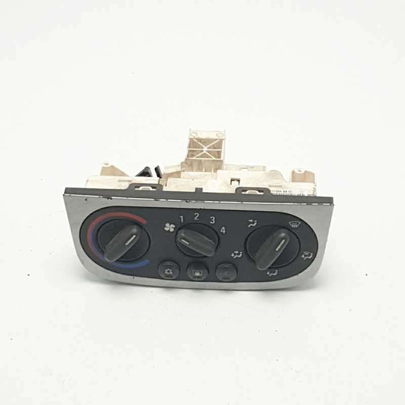 CENTRALINA PANNELLO CONTROLLO COMANDI CLIMA A/C OPEL CORSA C 2005 031110HAACI CENTRALINA PANNELLO CONTROLLO COMANDI CLIMA A/C OPEL CORSA C 2005 031110HAACI