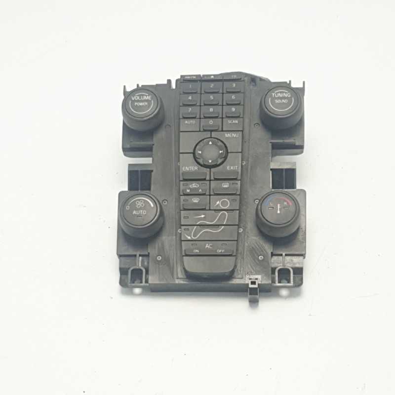 Centralina pannello controllo comandi clima a/c 8697155 Volvo V50 benzina MK1 04W10T Centralina pannello controllo comandi clima a/c 8697155 Volvo V50 benzina MK1 04W10T