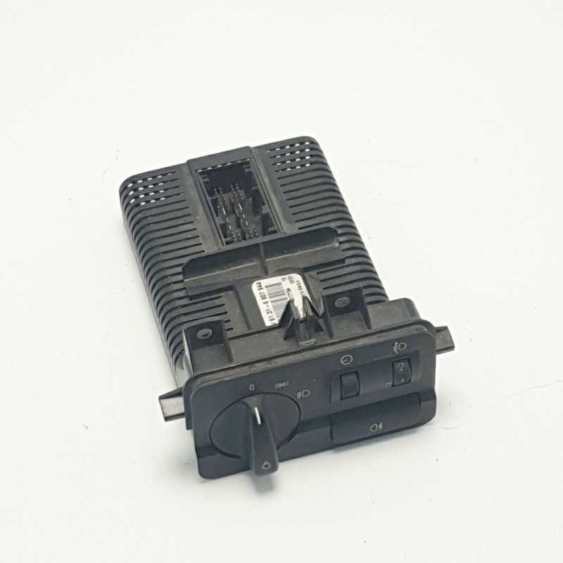 GRUPPO COMANDI PULSANTI INTERRUTTORI COMMUTATORE LUCI FARI BMW E46 SERIE 3 1998-03 61.31-6.907.944 GRUPPO COMANDI PULSANTI INTERRUTTORI COMMUTATORE LUCI FARI BMW E46 SERIE 3 1998-03 61.31-6.907.944