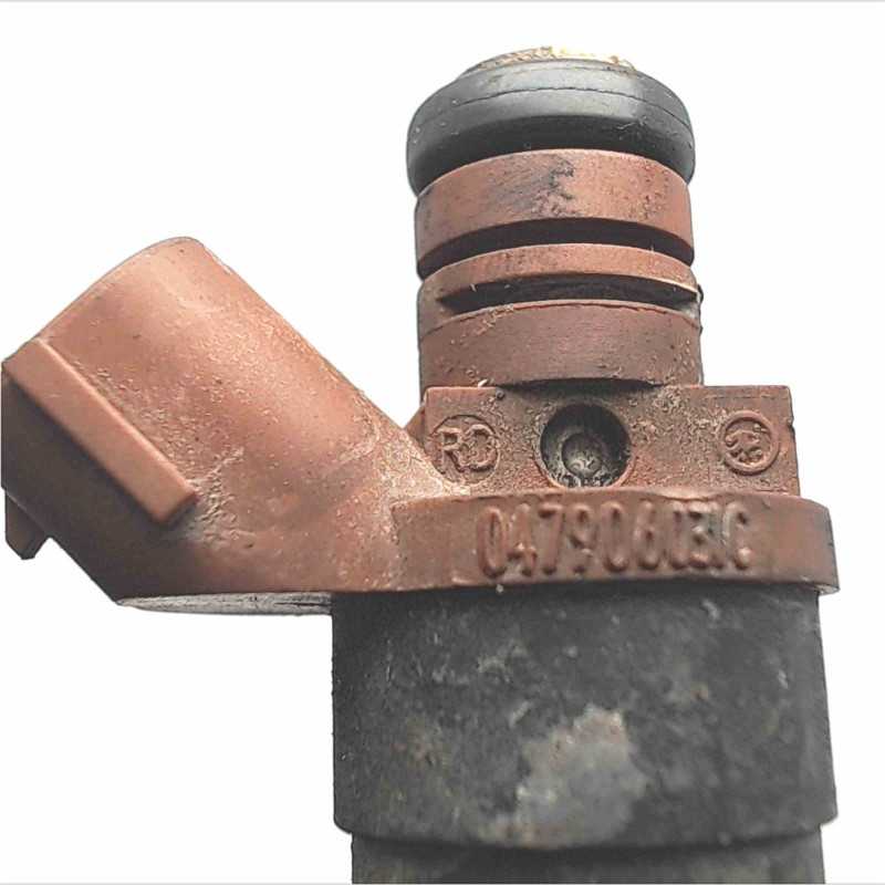 047906031C Iniettore benzina marrone Skoda Fabia 1 serie 1.4 50kw 5WS02620