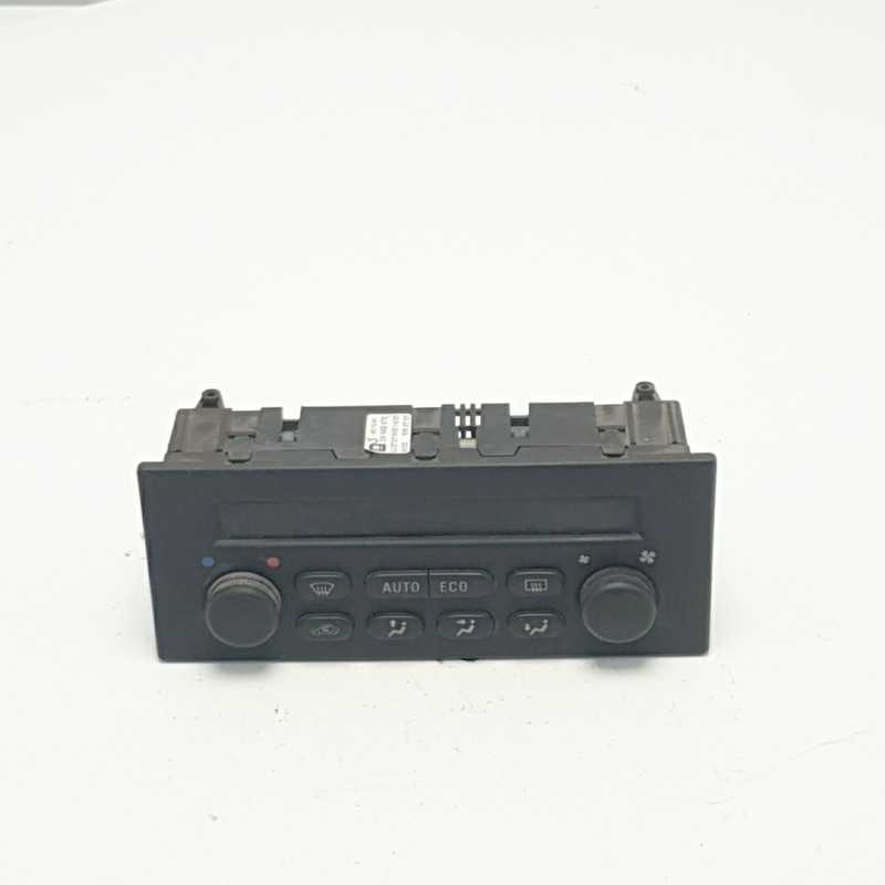 centralina pannello controllo comandi clima a/c 24442472 opel astra g centralina pannello controllo comandi clima a/c 24442472 opel astra g