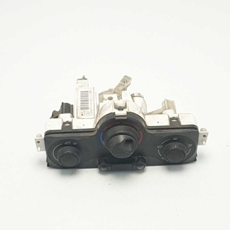 Centralina pannello controllo comandi clima a/c manuale 69420003 Renault Megane Mk2 2002-08 Valeo Centralina pannello controllo comandi clima a/c manuale 69420003 Renault Megane Mk2 2002-08 Valeo