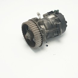 Pompa common rail iniezione gasolio alta pressione 167009788R-A Nissan Note Dacia Sandero 1.5 dci Delphi 