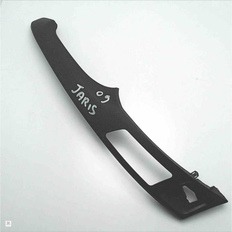 55436-0D020 Mascherina cover plancia cruscotto centrale lato sx Toyota Yaris