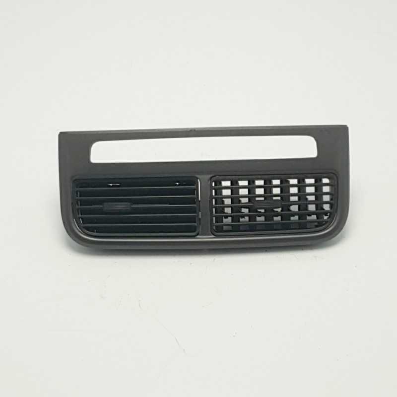 Bocchette prese aria aerazione clima abitacolo Fiat Grande Punto 199 2005-08 Bocchette prese aria aerazione clima abitacolo Fiat Grande Punto 199 2005-08