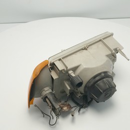 Faro fanale proiettore anteriore sinistra Renault R9 H4 gancio superiore freccia danneggiato 480555