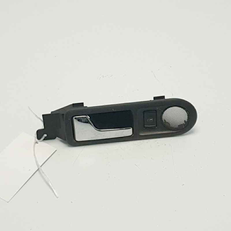Maniglia interna post sx portiera 1J4839113A VW Golf IV MK4 Passat MK5 Maniglia interna post sx portiera 1J4839113A VW Golf IV MK4 Passat MK5