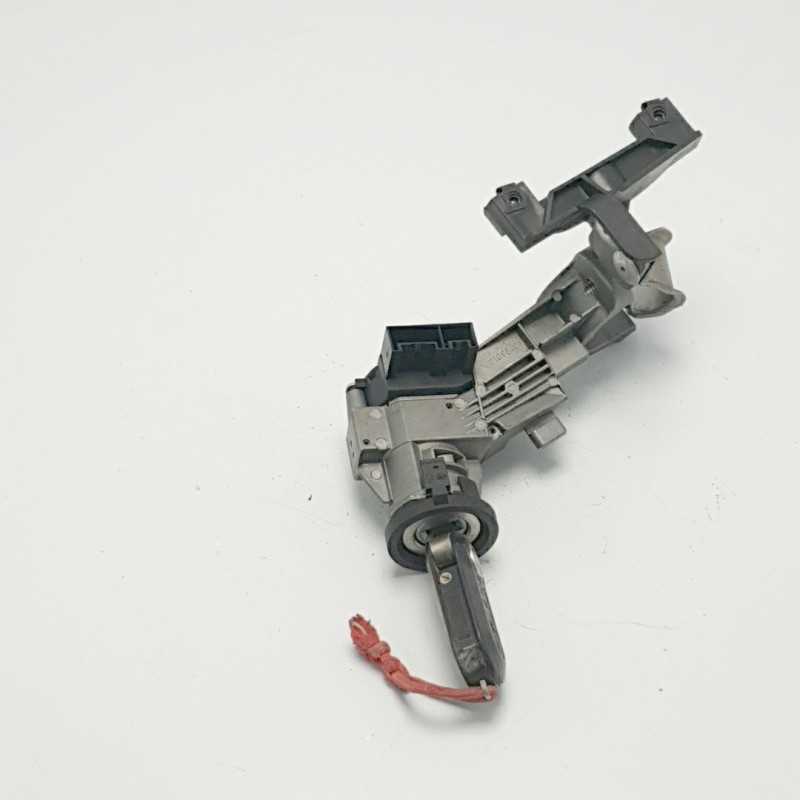 Blocchetto bloccasterzo avviamento accensione con chiave 51813197 Fiat Grande Punto 2009 Blocchetto bloccasterzo avviamento accensione con chiave 51813197 Fiat Grande Punto 2009