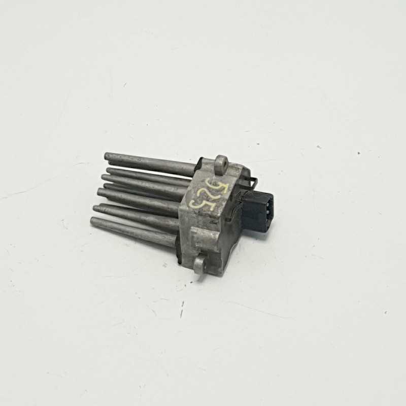 Resistenza riscaldamento stufa abitacolo 9140010304 Bmw E39 serie 5 Resistenza riscaldamento stufa abitacolo 9140010304 Bmw E39 serie 5