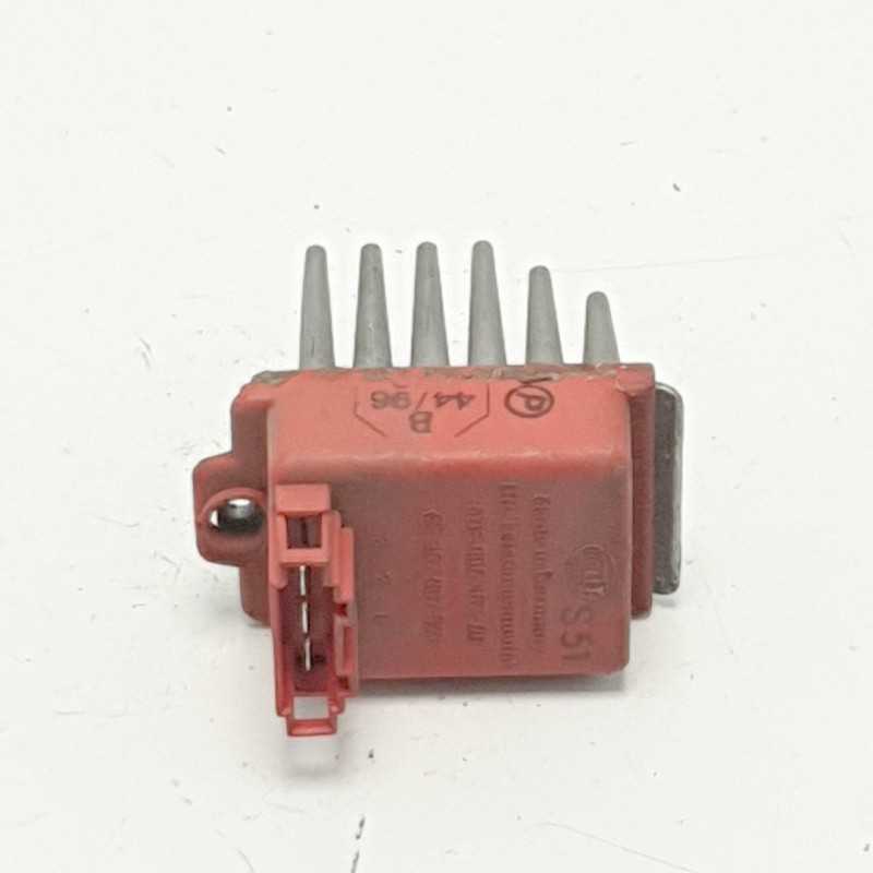 Resistenza riscaldamento stufa abitacolo 357907521 Audi A3 1996-03 3pin Resistenza riscaldamento stufa abitacolo 357907521 Audi A3 1996-03 3pin