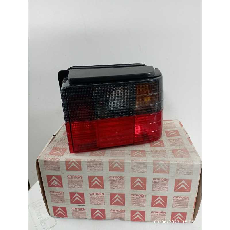 FANALE POSTERIORE DESTRO CITROEN BX 1987 COD. (95653962) FANALE POSTERIORE DESTRO CITROEN BX 1987 COD. (95653962)