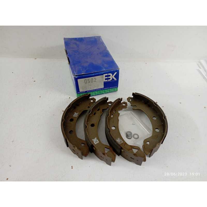 GANASCE FRENO POSTERIORI ALFA ROMEO 33 1.5 1.7 1.8 TD 1.7 4X4 EBK0502 GANASCE FRENO POSTERIORI ALFA ROMEO 33 1.5 1.7 1.8 TD 1.7 4X4 EBK0502