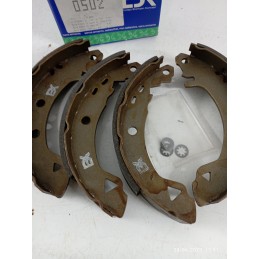 GANASCE FRENO POSTERIORI ALFA ROMEO 33 1.5 1.7 1.8 TD 1.7 4X4 EBK0502
