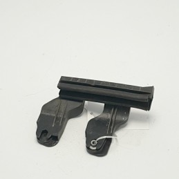 Guida supporto supplementare alzavetro posteriore destro 9682809880 Peugeot 3008 