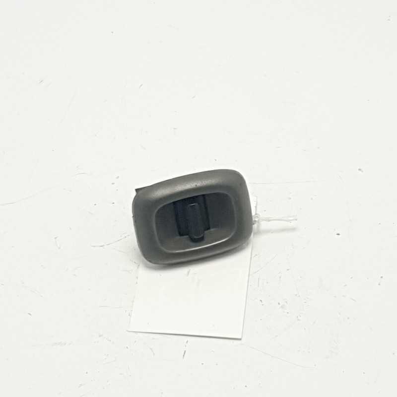 Pulsante interruttore comando alzavetro alzacristallo anteriore destro Suzuki Baleno MK1 1995-02 Pulsante interruttore comando alzavetro alzacristallo anteriore destro Suzuki Baleno MK1 1995-02