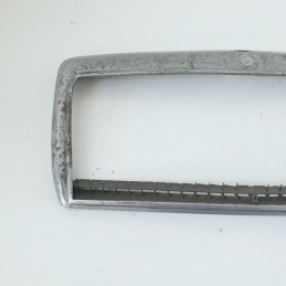 Mascherina cornice calandra 1248880223 Mercedes W124 classe E da restaurare 