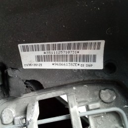 965984658B 61886118E Volante sterzo nero in pelle Peugeot 3008 2010