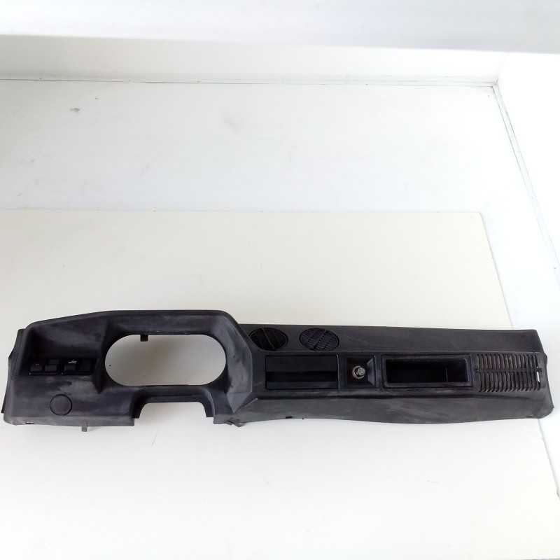 Cruscotto integro completo di cassetto pulsanti accendi sigari Fiat 127 2 serie 1979-81