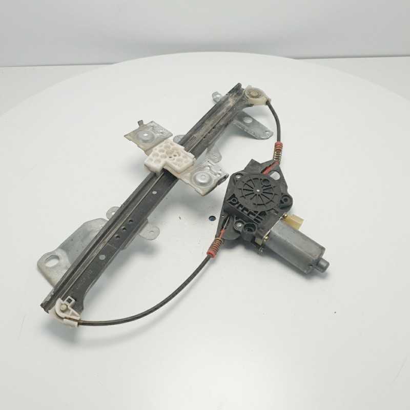 Motorino alzavetri alzacristalli 0130821939 Ford Fiesta V MK5 5P 2007 anteriore destro 2pin Motorino alzavetri alzacristalli 0130821939 Ford Fiesta V MK5 5P 2007 anteriore destro 2pin