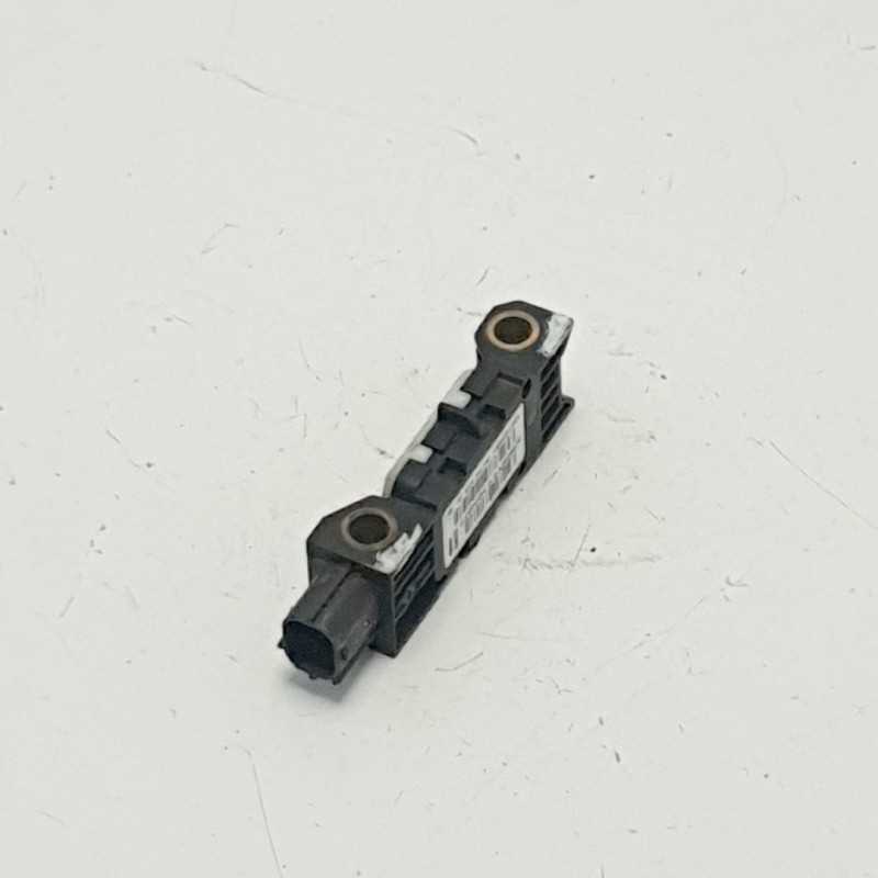 A4545400117 sensore airbag impatto Smart Forfour 454 2pin A4545400117 sensore airbag impatto Smart Forfour 454 2pin