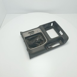 MR580323ZZ02 console cornice rivestimento leva cambio Mitsubishi Pajero 2003-06