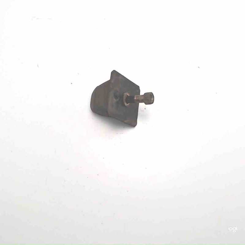 MR418534 Tappo supporto braccio oscillante Mitsubishi Pajero mk3 3.2DID 4x4 2002