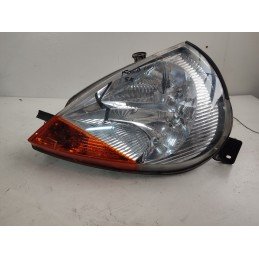 Faro anteriore sinistro...