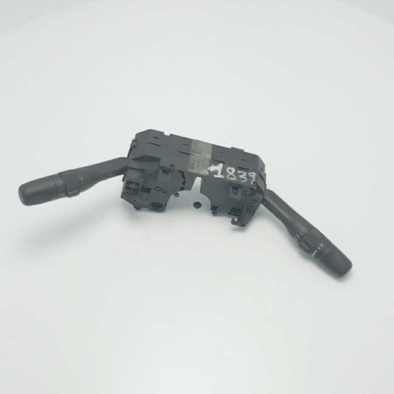 Devioluci deviosgancio Jeep Cherokee KJ Devioluci deviosgancio Jeep Cherokee KJ