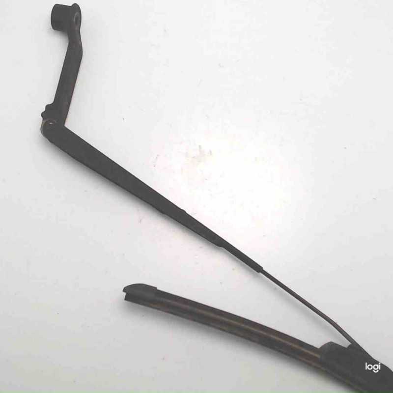 14202P00 Braccio lama tergicristallo parabrezza Mitsubishi Pajero 2014