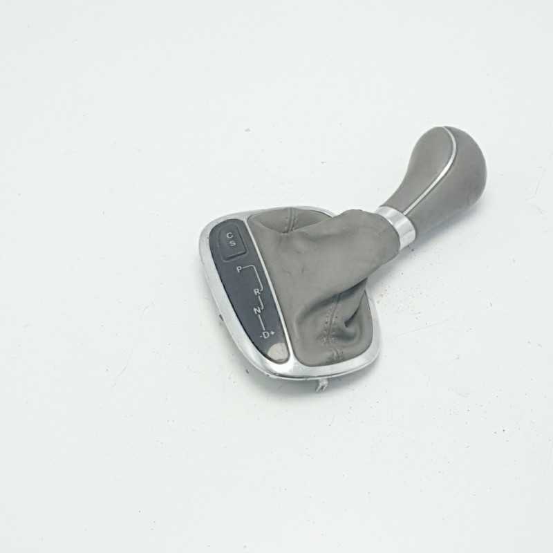 2032670811 pomello cambio con comando selettore Mercedes W209 CLK Avantgarde 2032670811 pomello cambio con comando selettore Mercedes W209 CLK Avantgarde