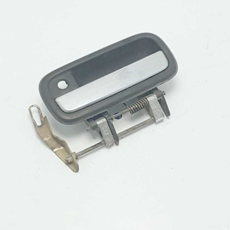Maniglia esterna portiera anteriore sinistra Toyota Land Cruiser KZJ90 lato guida Aisin Maniglia esterna portiera anteriore sinistra Toyota Land Cruiser KZJ90 lato guida Aisin