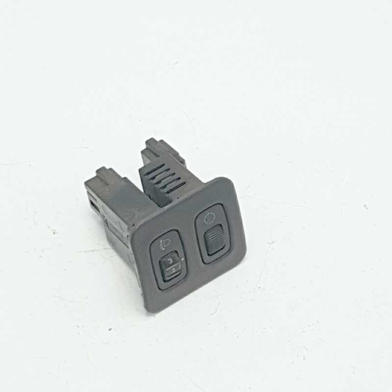 MR402645 interruttore comando regolazione fari luci Mitsubischi Pajero MK3 V60 1999-06 MR402645 interruttore comando regolazione fari luci Mitsubischi Pajero MK3 V60 1999-06