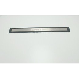A2116805535 rivestimento barra battitacco Mercedes W211 classe E ATTENZIONARE FOTO misure cm 56,5X5cm anteriore sinistra